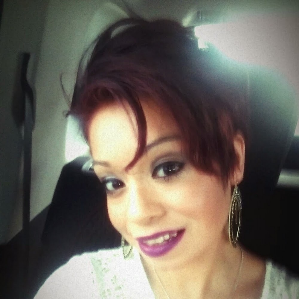 Meet your Posher, Cassie